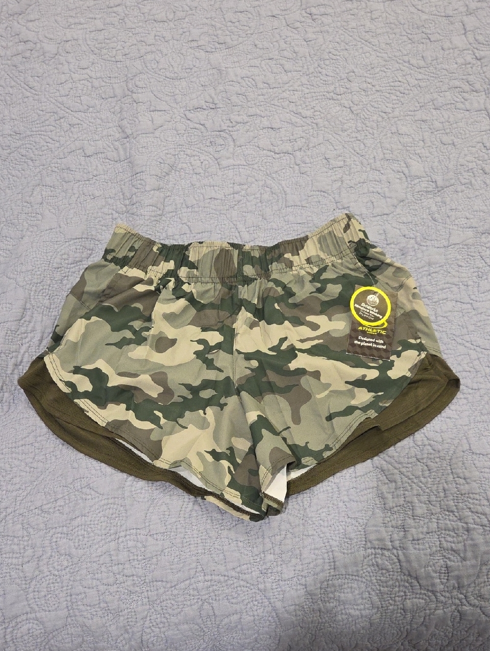 Athletic Works Women’s Camo Athletic Shorts - Green Size S, New With Tags!